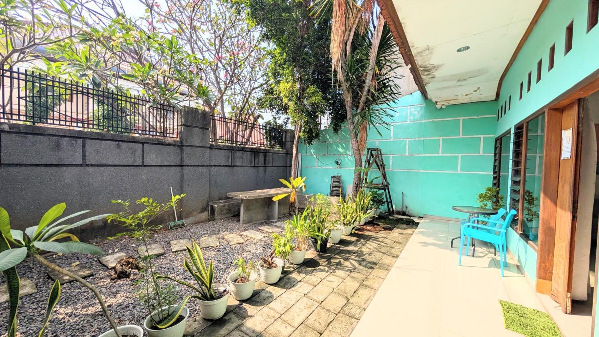 Homey Guesthouse Kertajaya Σουραμπάγια Εξωτερικό φωτογραφία